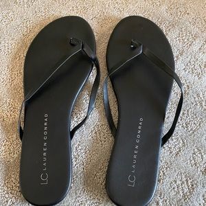 Lauren Conrad flip flops 8.5